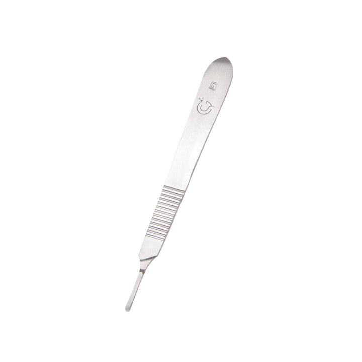 أداة Dermaplaning + الحقيبة المخملية