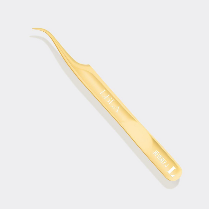 Beverly Tweezer _ Lashbox LA