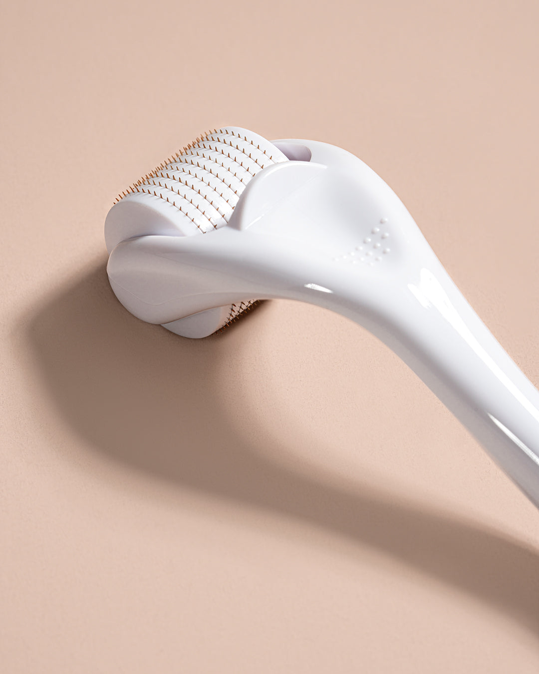 Glow and skin dermaroller