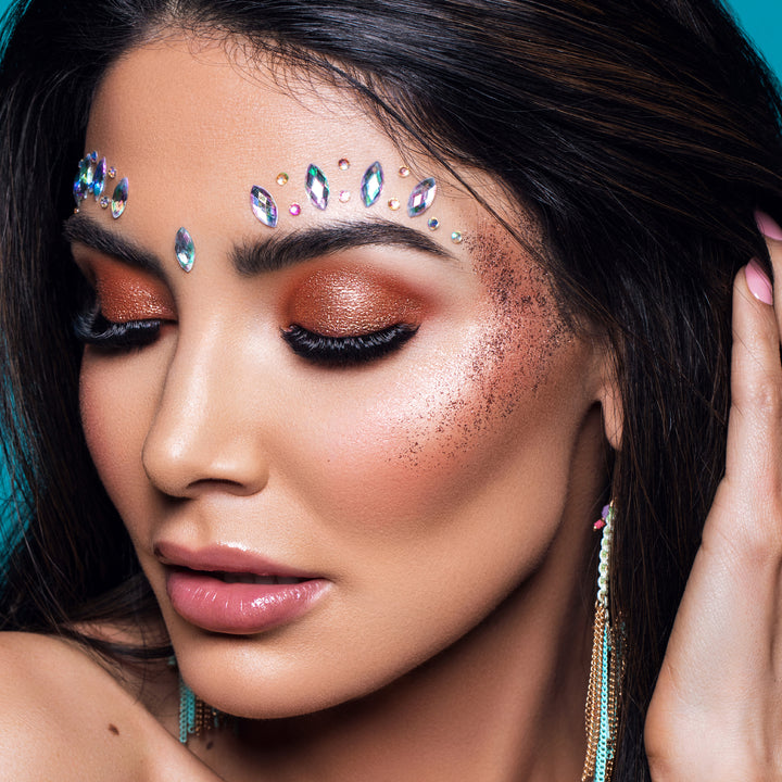 lashbox la lash extensions applied to model